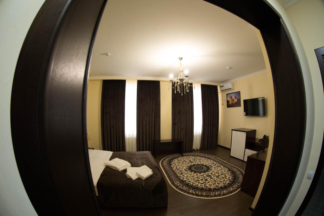 Solnechnyy Marhabo Hotel Palace מראה חיצוני תמונה