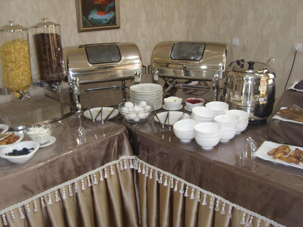 Solnechnyy Marhabo Hotel Palace מראה חיצוני תמונה