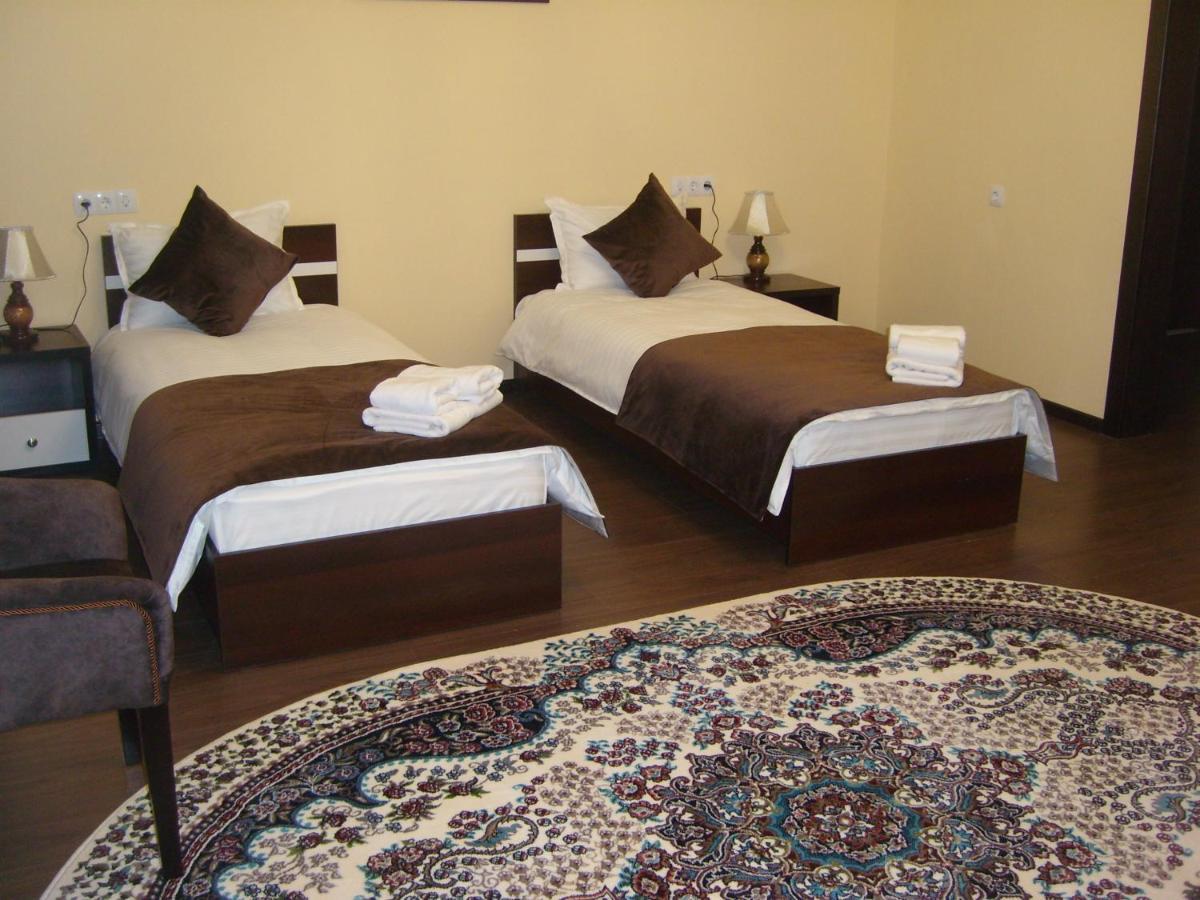 Solnechnyy Marhabo Hotel Palace מראה חיצוני תמונה
