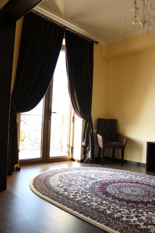 Solnechnyy Marhabo Hotel Palace מראה חיצוני תמונה