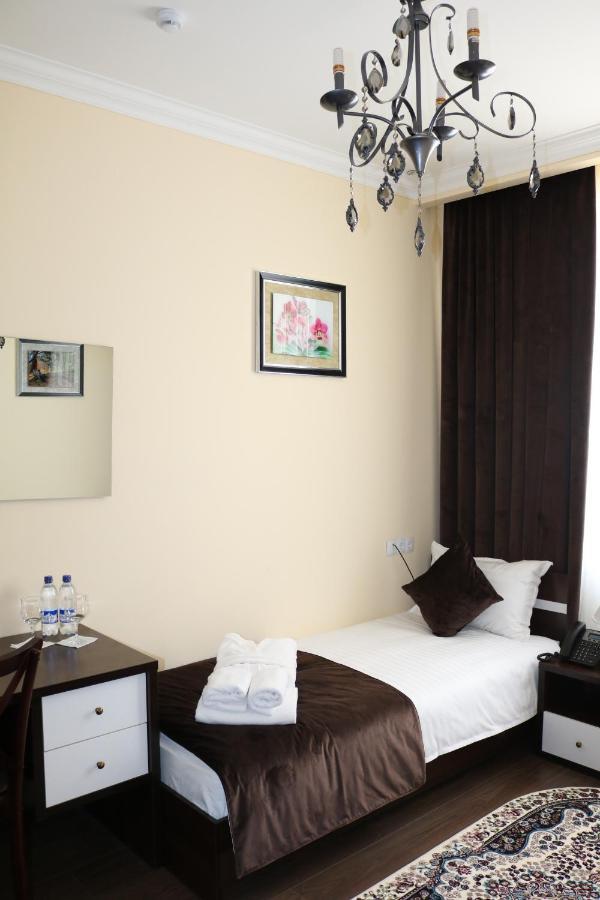 Solnechnyy Marhabo Hotel Palace מראה חיצוני תמונה